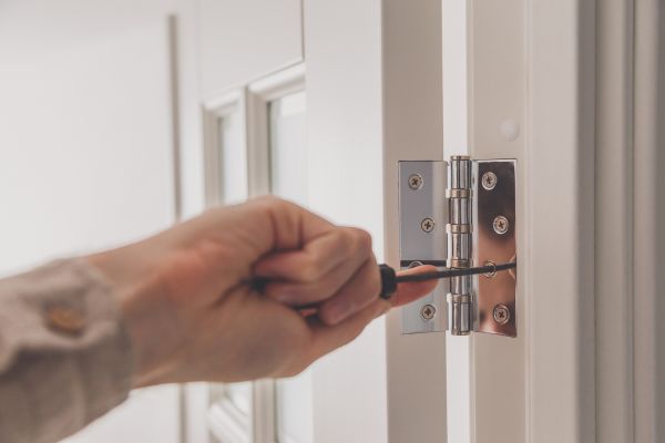 Hinge Repair in Layton