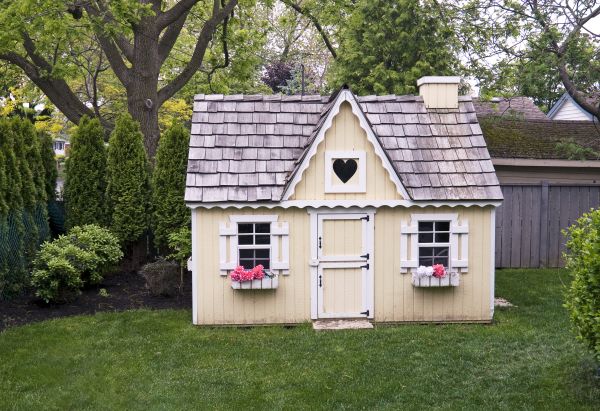 Playhouse Assembly in Layton