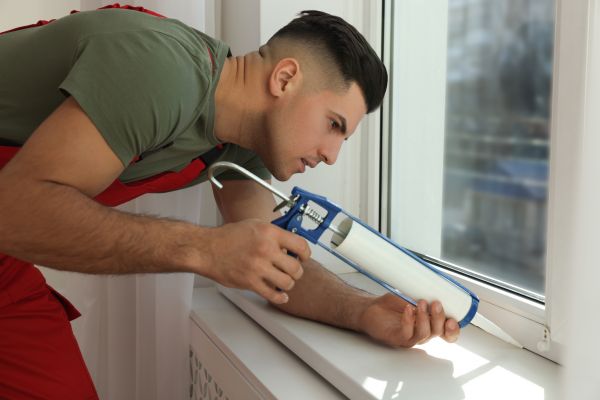 Window Caulking Repair in Layton