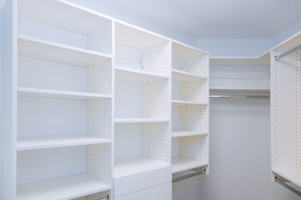 Shelving Repair in Layton