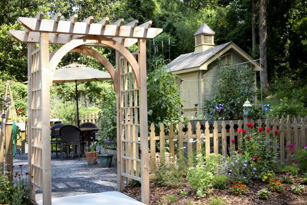 Trellis Mounting in Layton